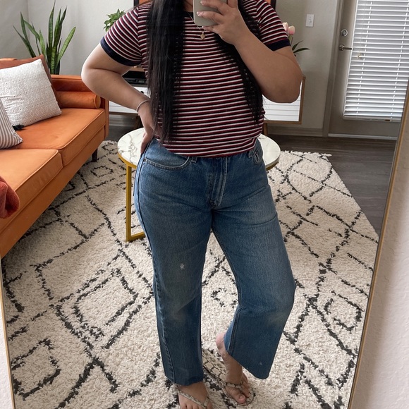 Levi’s 505 Hi-Rise Straight Leg Cut-Out Mom Jeans - Picture 4 of 9